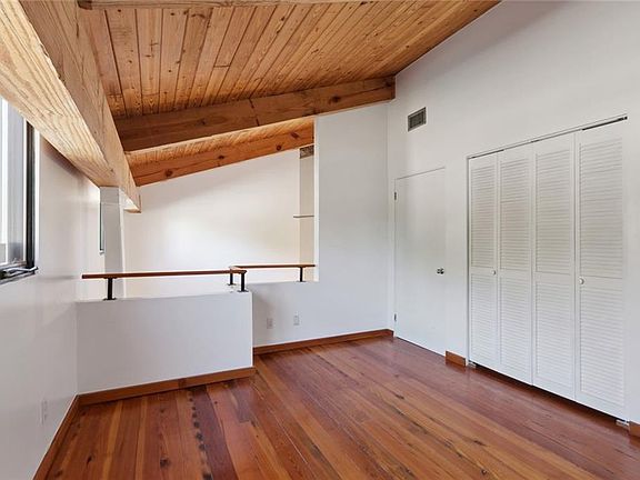 4th image of 500 Mandeville St APT 11