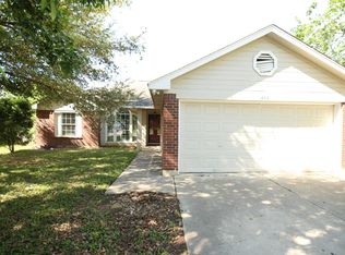 400 Keystone Loop, Kyle, TX 78640