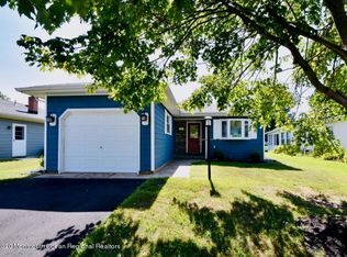 369 Barbados Dr N, Toms River, NJ 08757