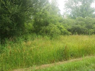 4247 Plank Rd, Lockport, NY 14094