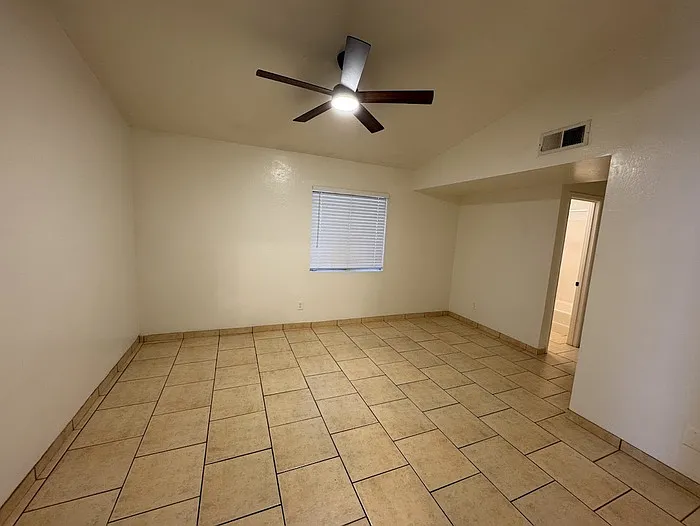 2934 E Angela Dr #2 — Photo 4