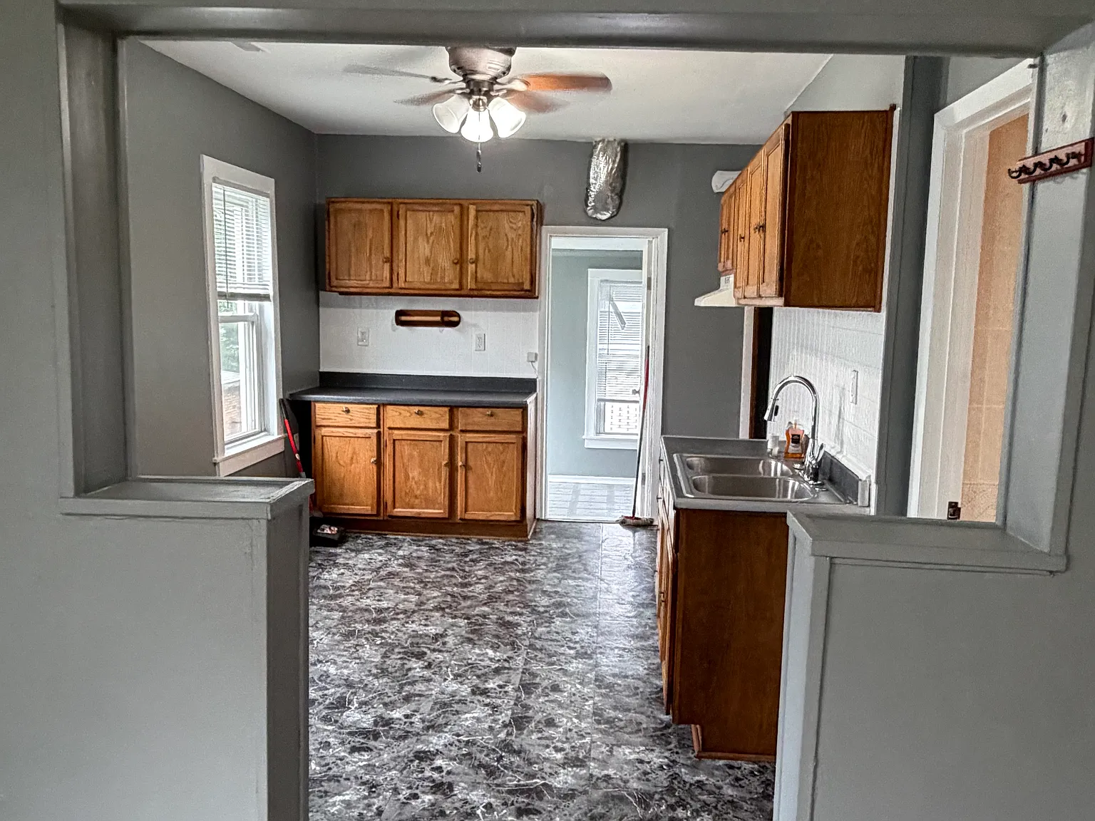 3 bed, $1,700 — Photo 3
