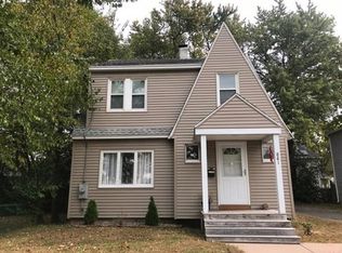 881 Saint James Ave, Springfield, MA 01104