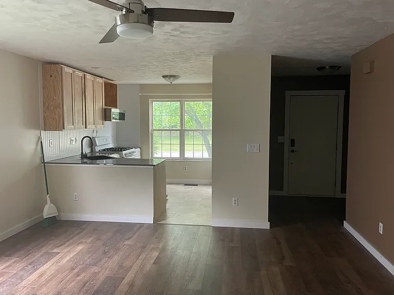 6807 Brockland Dr — Photo 15