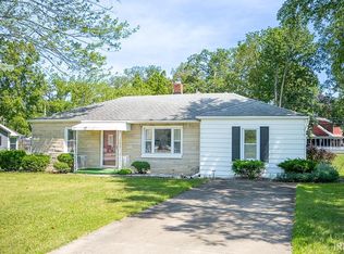822 Parkview Dr, New Castle, IN 47362
