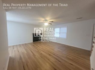 1349 Brookwood Dr, Winston Salem, NC 27106