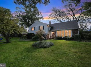 1861 Lippincott Rd, Huntingdon Valley, PA 19006