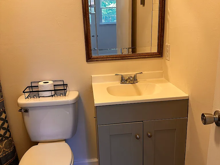 5460 Bertie Ave #D — Photo 5