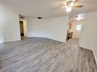 2401 N West St APT 202, Flagstaff, AZ 86004