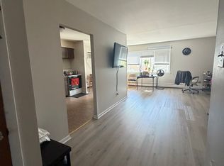 2243 Faunce St Floor 2, Philadelphia, PA 19152