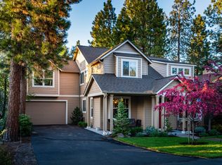 19584 Tokatee Lake Ct, Bend, OR 97702