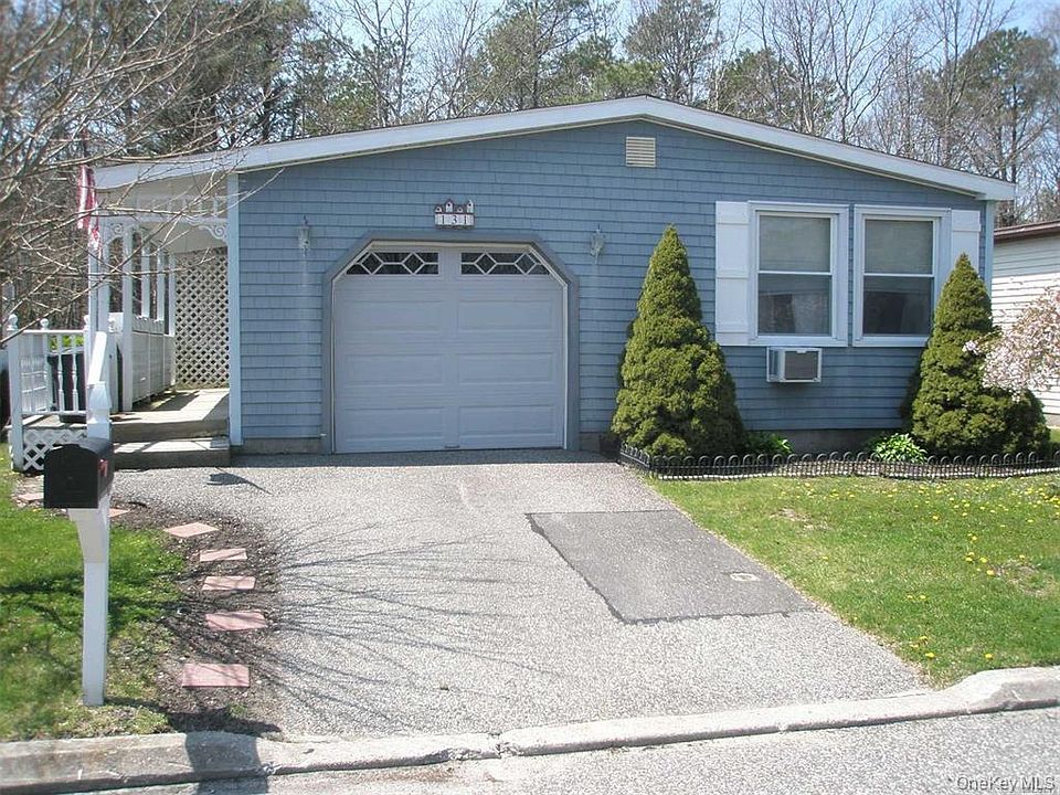 1st image of 131 Village Circle West