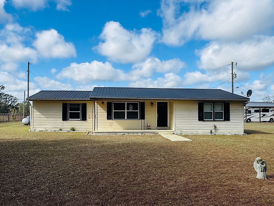 1st image of 747 Ralph Perry Cir