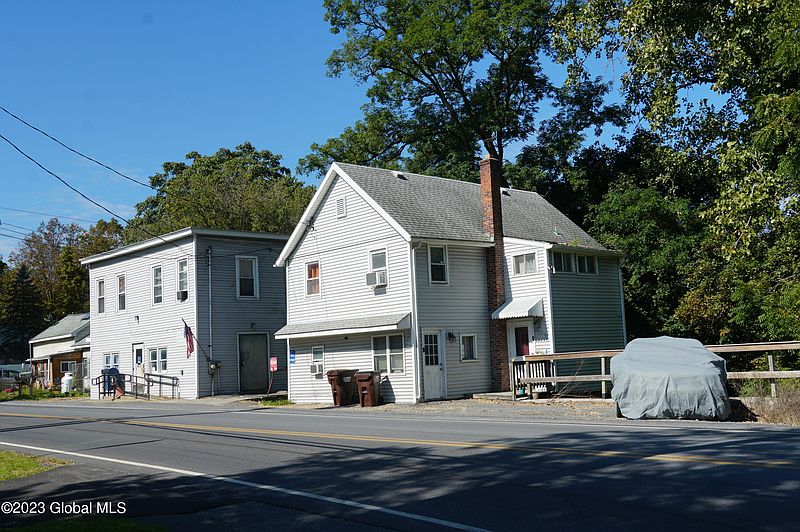 4th image of 539-541 BRIDGE Street