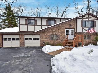 2106 Cottonwood Ln, Coolbaugh Twp, PA