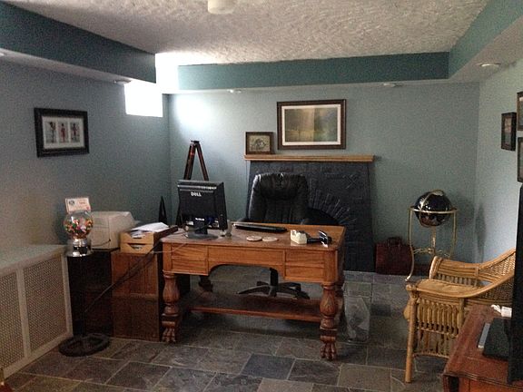 12x22 office in basement
