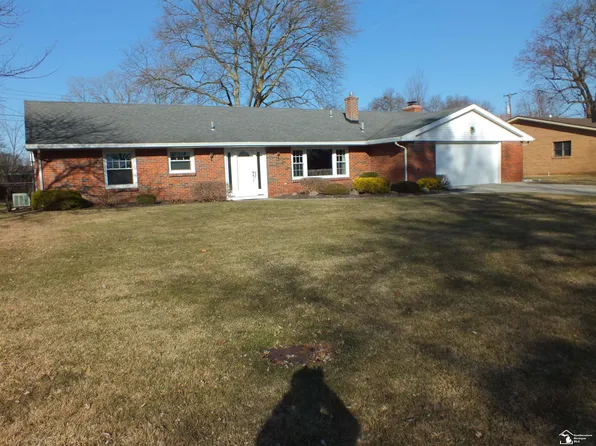 7211 Glenmore Dr, Lambertville, MI 48144