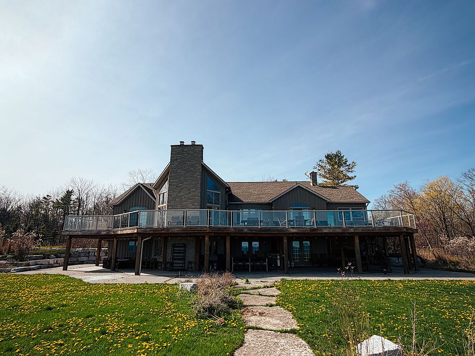 1st image of 2720 Front Rd