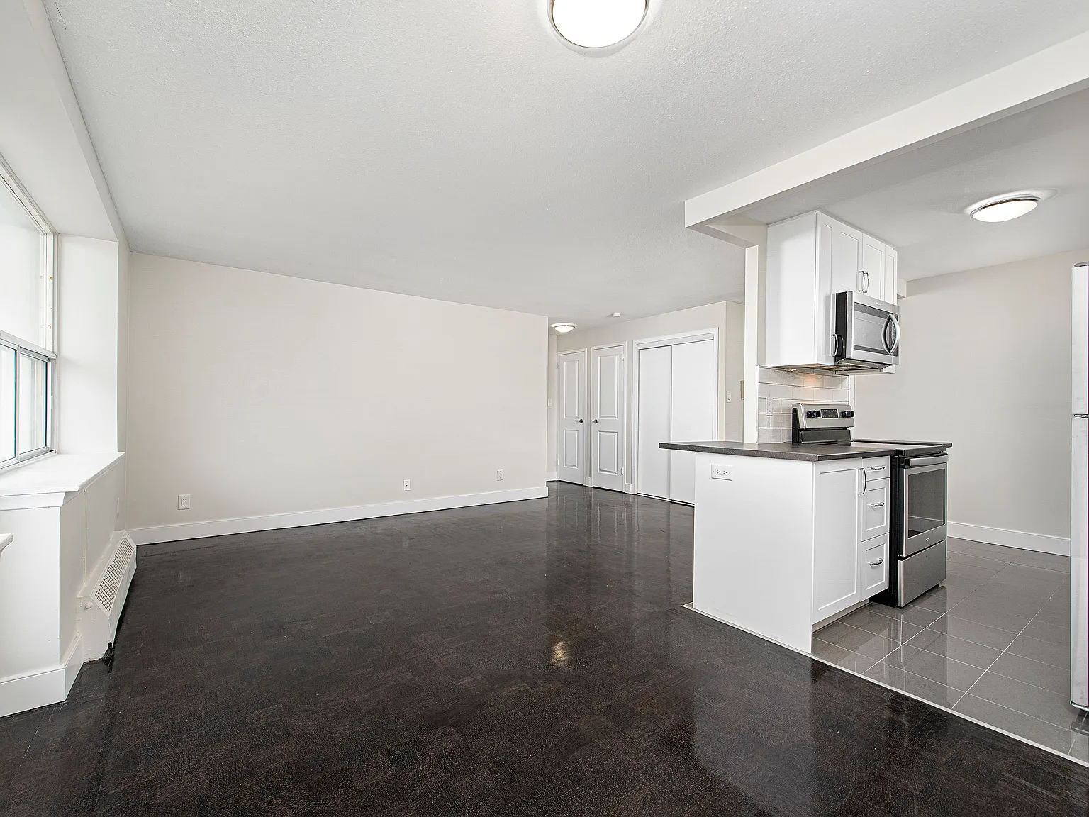 70 Rexdale Blvd — Photo 4