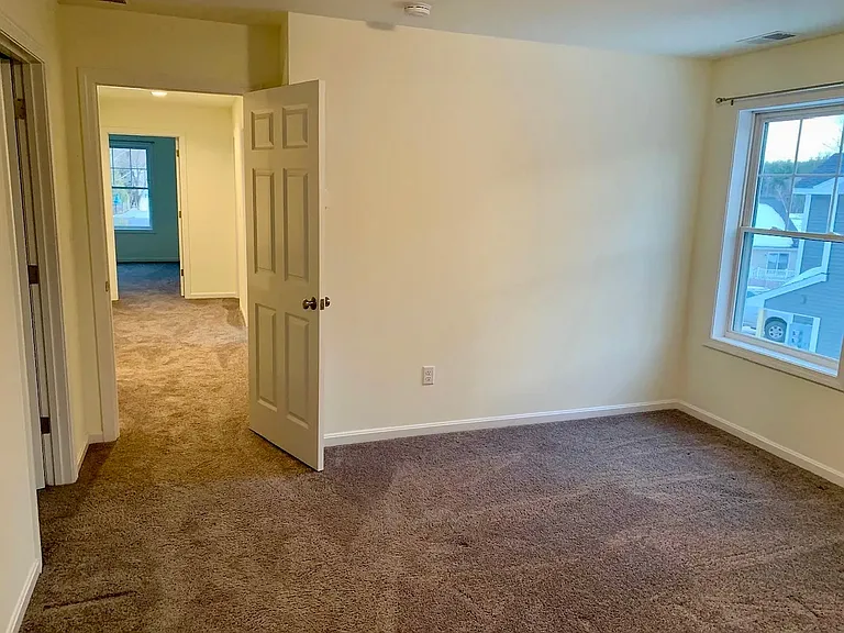21 Topaz Dr #2 — Photo 9