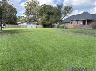 921 Montgomery Ave, Denham Springs, LA 70726