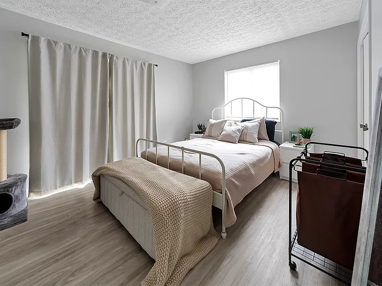 136 Ravenna St #138 — Photo 2