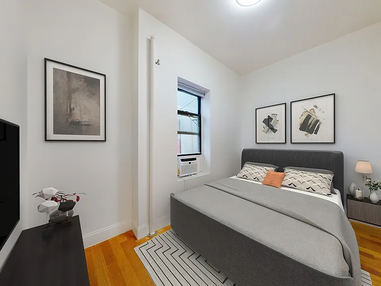 242 W 10th St #63 — Photo 2