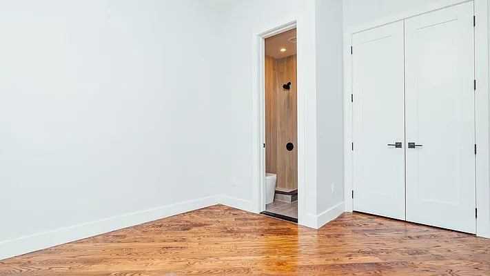 Rented by Nooklyn NYC LLC | media 5