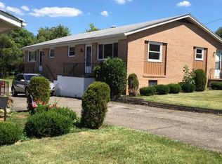 815 Rockwell Dr, Mansfield, OH 44907