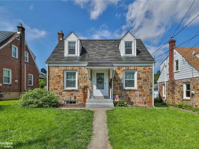 526 Lechauwecki Ave, Bethlehem, PA, 18015