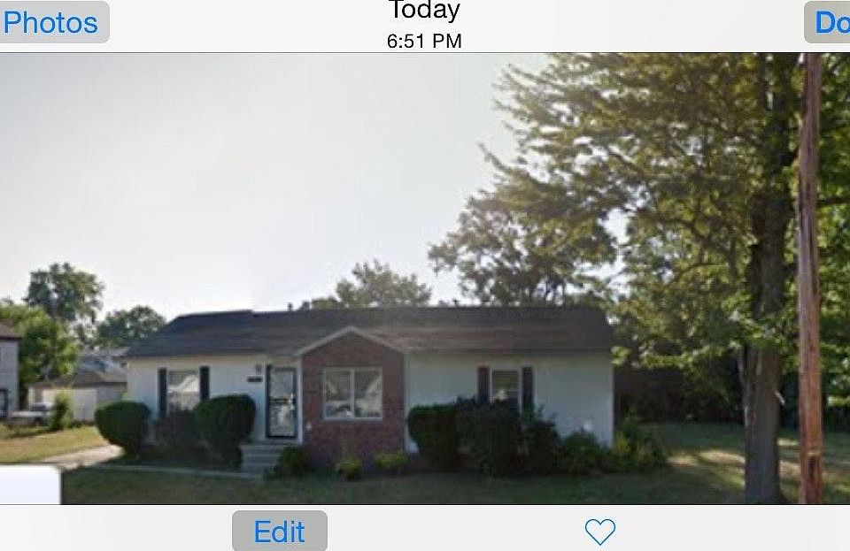 1st image of 21368 Woodside Ave