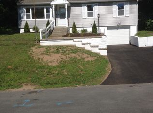 203 Hillcrest Ave, West Springfield, MA 01089