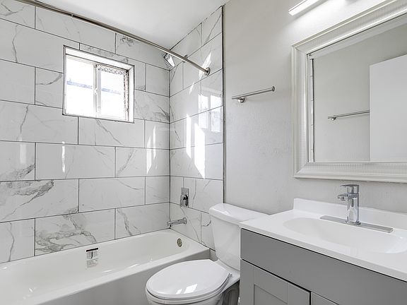 2nd image of 1901 Whitcomb St APT 4