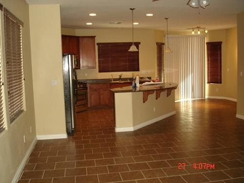 5th image of 3405 Hansa Ave