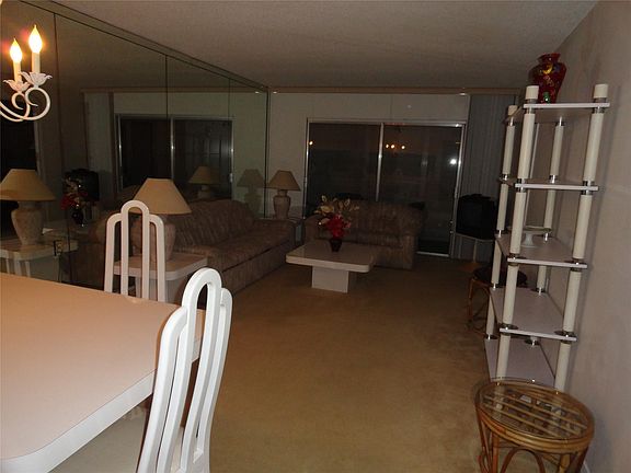 3rd image of 1208 Bahama Bend #F1