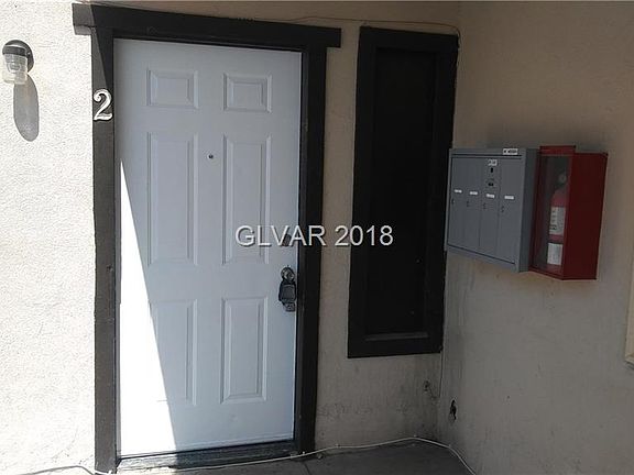 2nd image of 861 N Bruce St APT 2