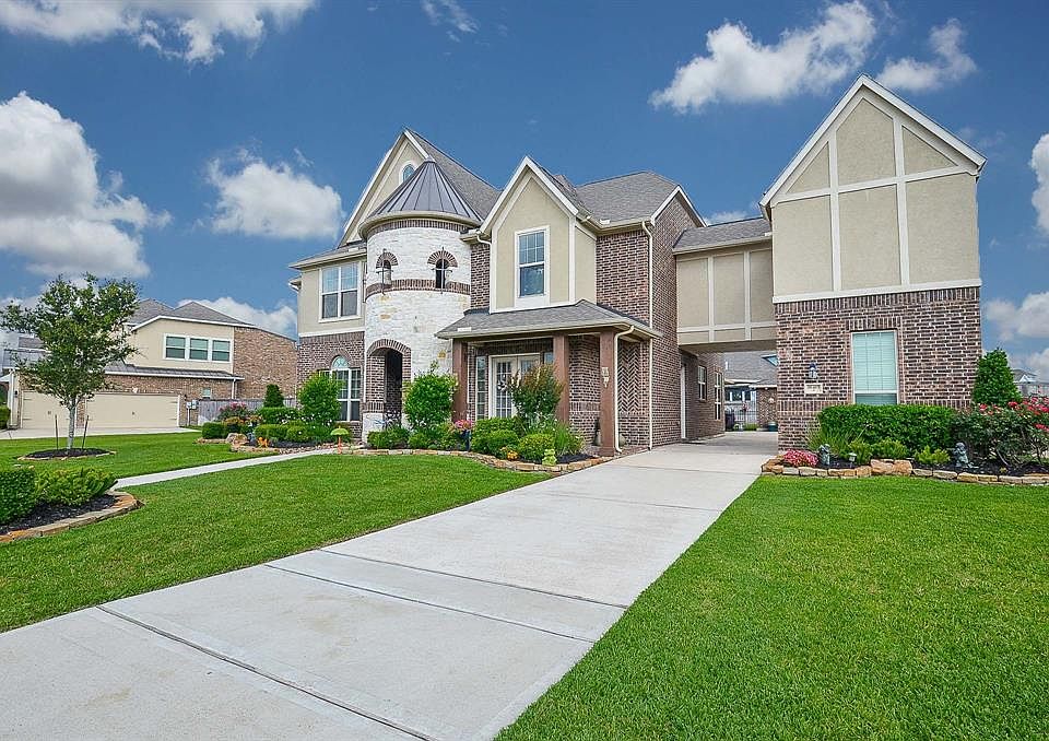 1st image of 16415 Baston Creek Dr