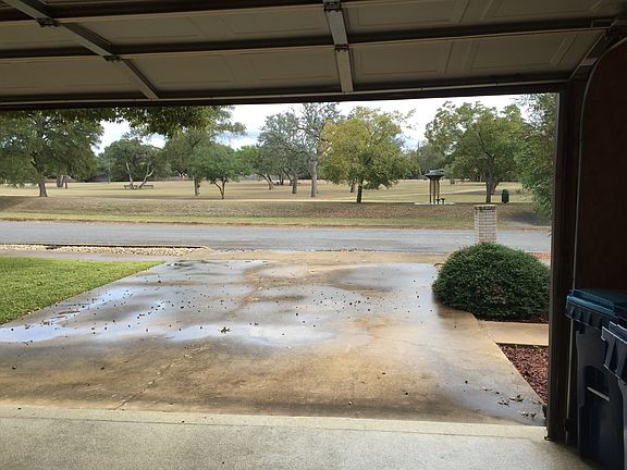 3rd image of 220 Crestwood Dr