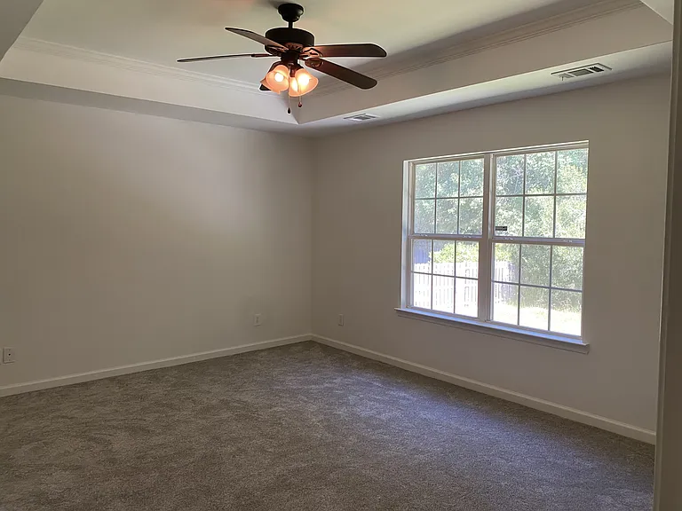 1540 Bradley Blvd — Photo 6