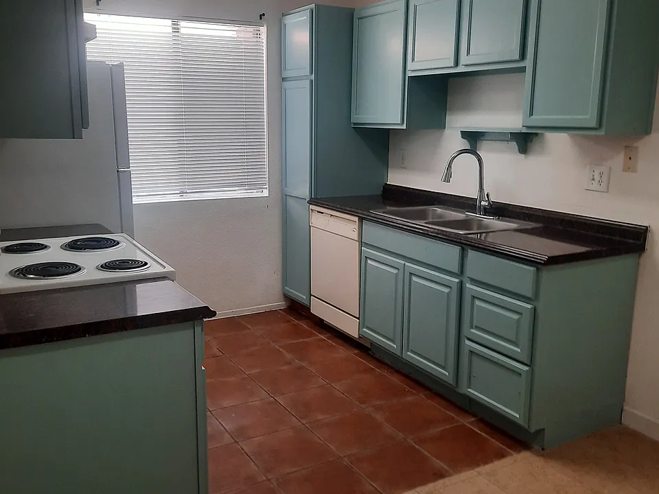 3511 E Baseline Rd #1068