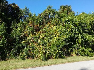 633 Rolling Hill Dr, Sebastian, FL, 32958