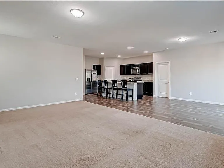 10133 Pappas Dr — Photo 5