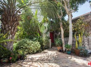 835 Masselin Ave, Los Angeles, CA 90036