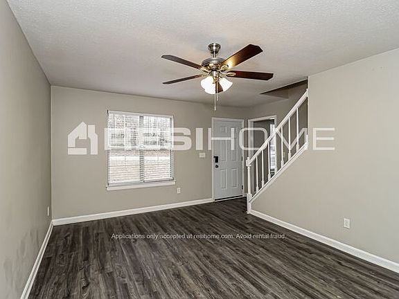 4th image of 5493 Crestridge Dr