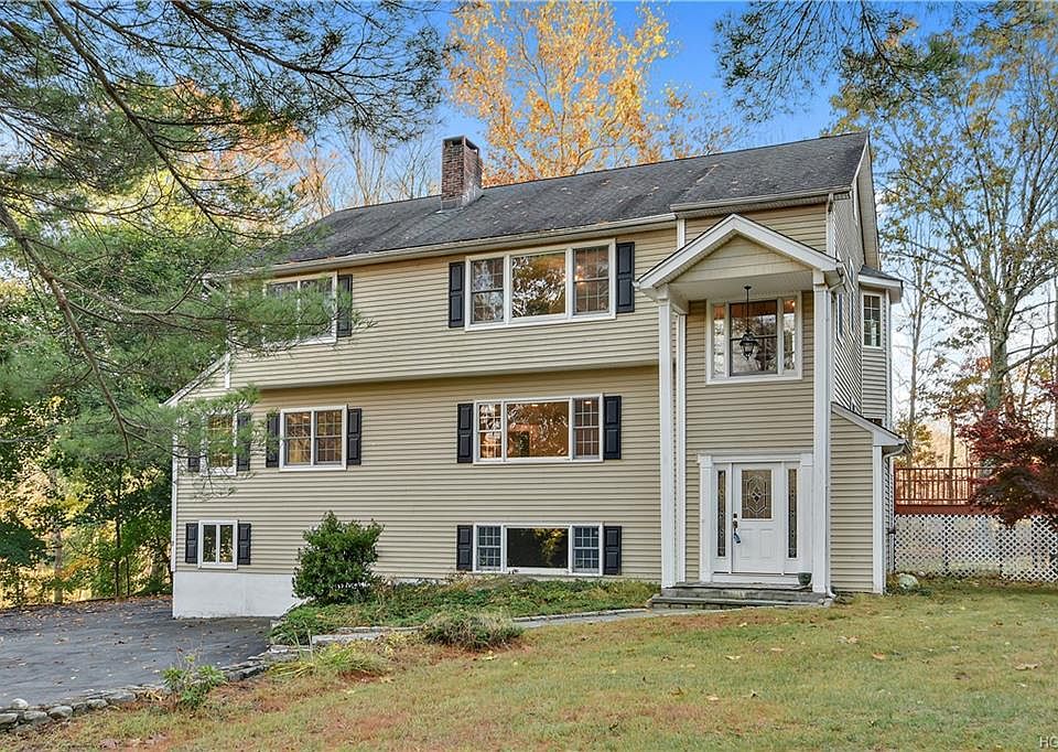 1st image of 7 Hilldale Ave