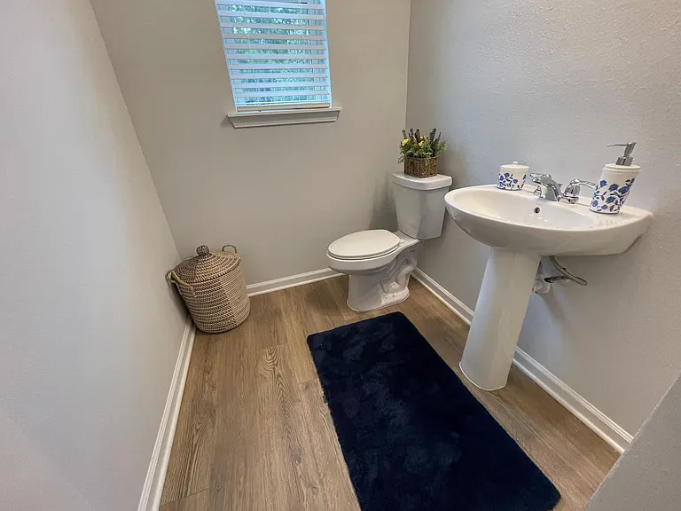 228 Charlie Way — Photo 20