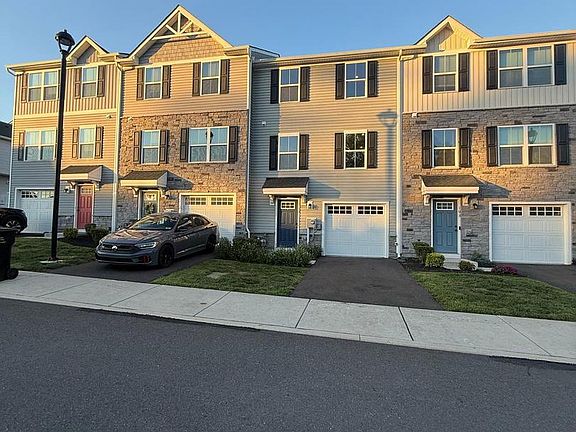 2nd image of 110 Van Fleet Cir