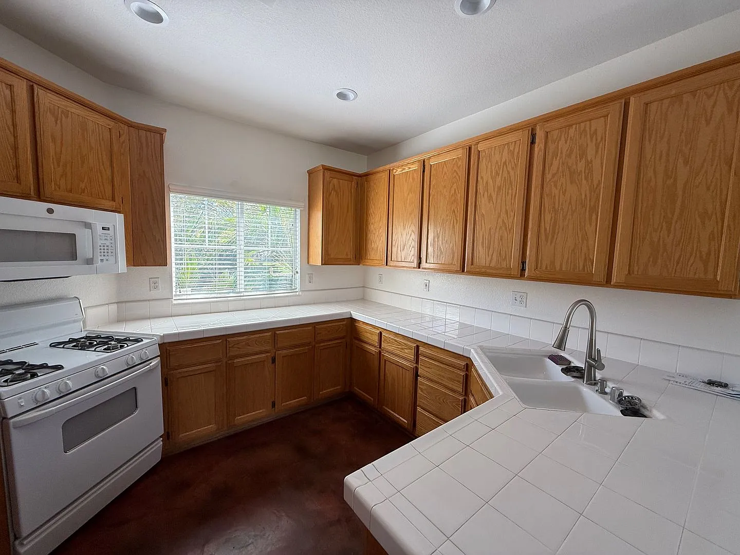 2368 Sansome St - West Sacramento 95691 — Photo 3