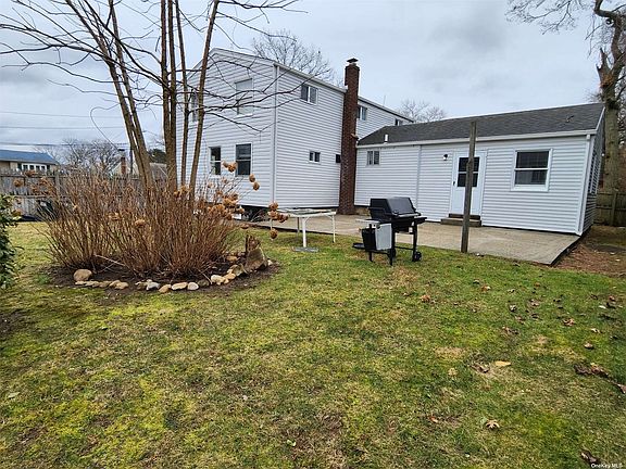 2nd image of 16 Beech St S #1