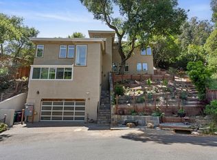 1045 Grand View Dr, Oakland, CA